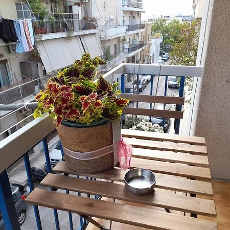 Eleni'S House Near To Thisio Atenas Exterior foto