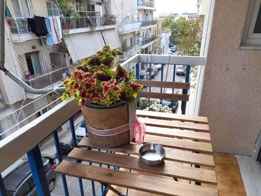 Eleni'S House Near To Thisio Atenas Exterior foto